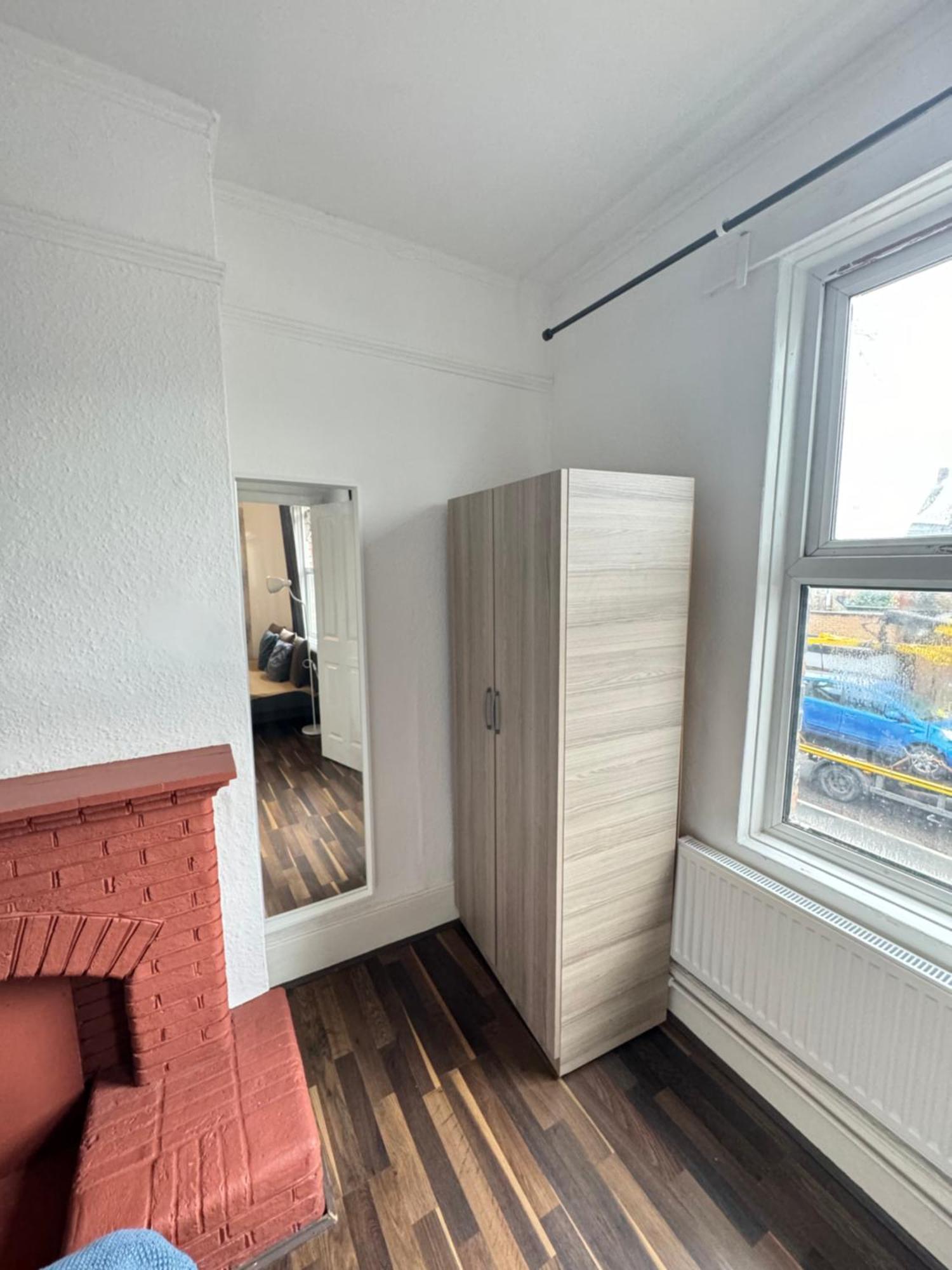 2 Bed Apt Sofa Bed Up To 6 Londres Exterior foto