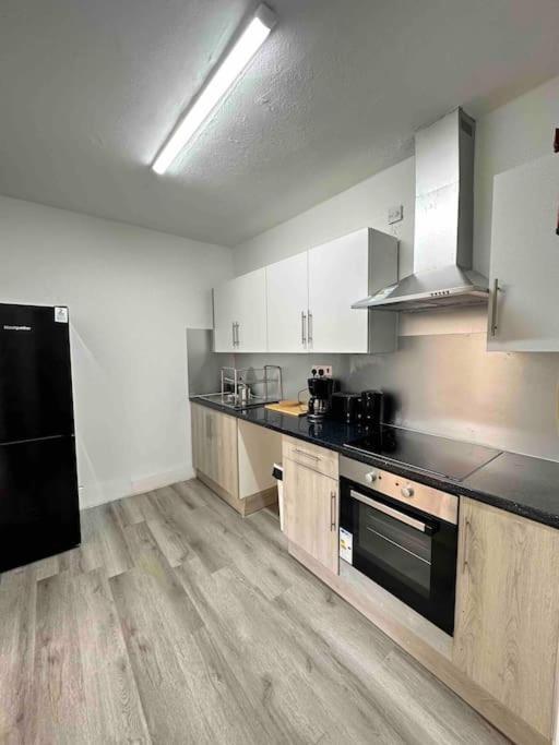 2 Bed Apt Sofa Bed Up To 6 Londres Exterior foto